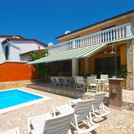 House Puntizela 747 Villa Pula Bagian luar foto